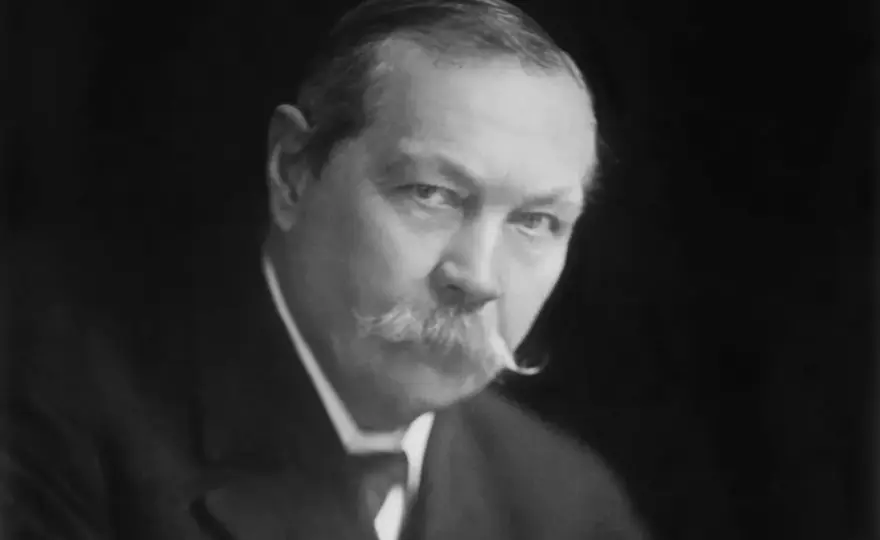 Kto napisał Sherlocka Holmesa? Poznaj Sir Arthura Conan Doyle'a