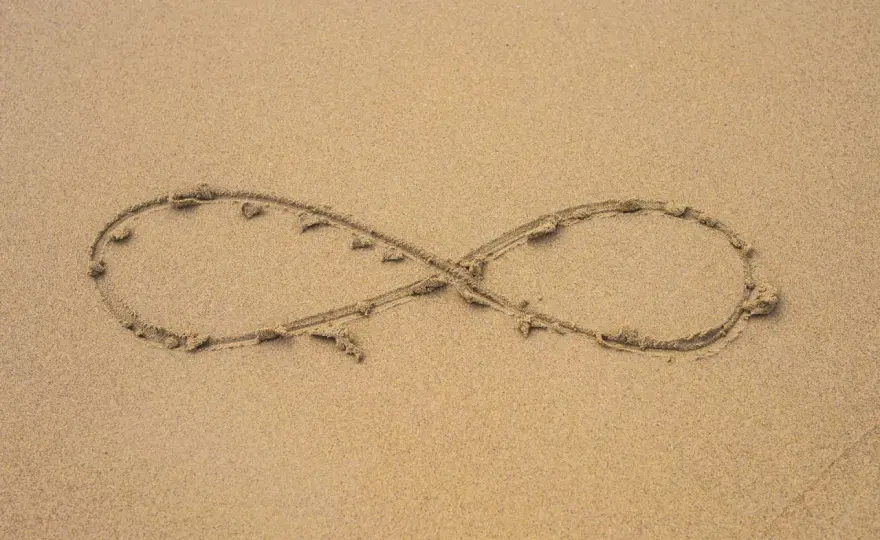 Symbol nieskończoności: znaczenie, historia i inspiracje odkryj ∞