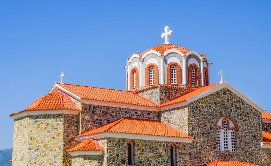 Symbole religijne: znaczenie, pochodzenie i klucze do zrozumienia